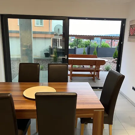 Moderne Im Kurort Tengen-neubau, Erstbezug Appartement Tengen