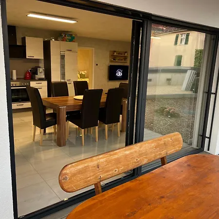 Moderne Im Kurort Tengen-neubau, Erstbezug